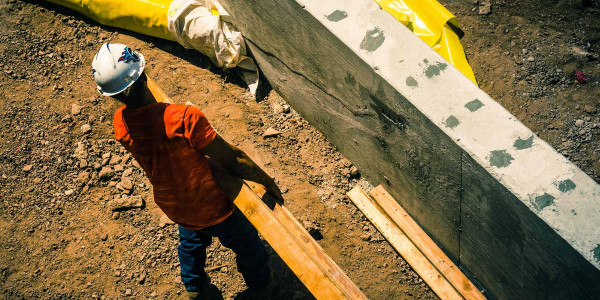 Ingeniería fundaciones muros de contención en Osona