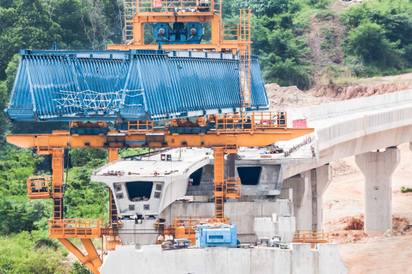 Estudios de Terrenos · Ingenieros Geotécnicos y Geofísicos Orís